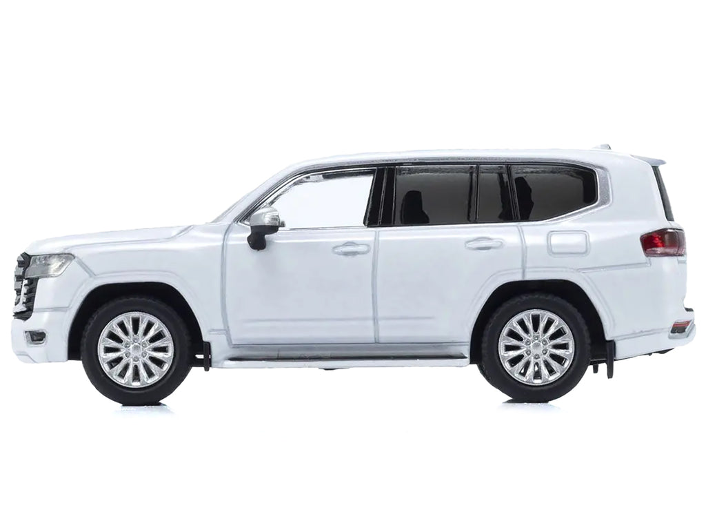 Toyota Land Cruiser ZX RHD (Right Hand Drive) White with Mini Book No.