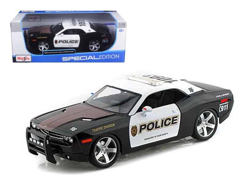 2006 Dodge Challenger Concept Police 1/18 Diecast Model Car by Maisto