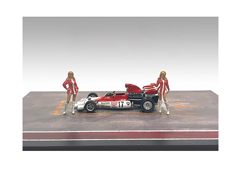 "Race Day" Two Diecast Figures Set 6 for 1/43 Scale Models by American Diorama