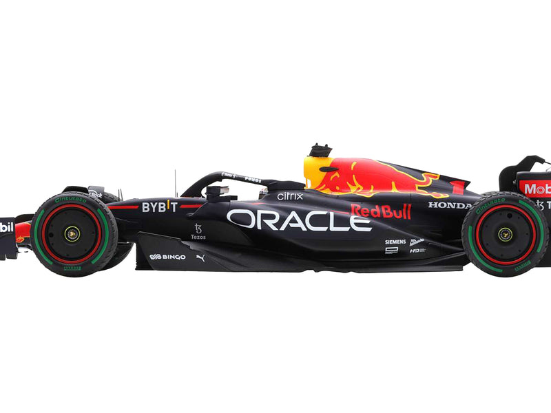 Red Bull Racing RB18
