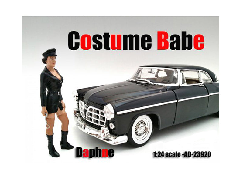 Costume Babe Daphne Figure For 1:24 Scale Models by American Diorama