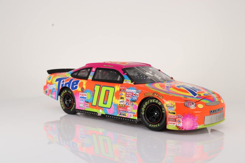 Racecar Model Ricky Rudd