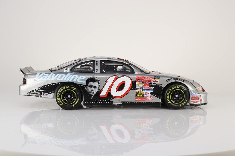 Racecar Model Johnny Benson