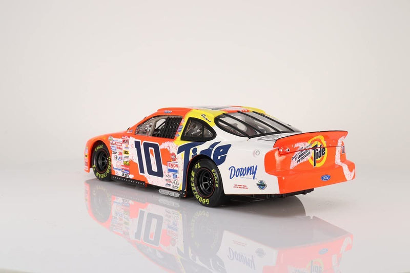 Racecar Model Ricky Rudd